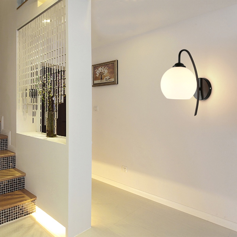 Đèn ngủ treo tường chao trắng sữa thân dài, Đèn treo tường trang trí phòng khách UPLED