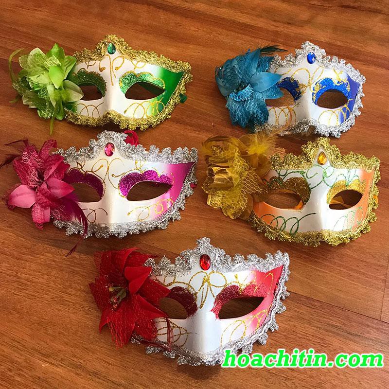 Mặt nạ hóa trang dư tiệc nửa mặt halloween Ren vẽ