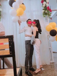 Quần đũi xẻ gấu