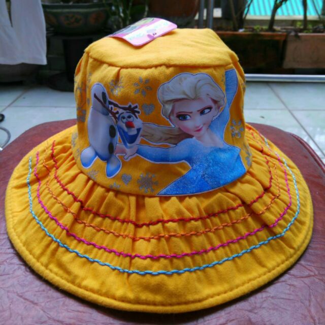 Nón rộng vành cho bé
