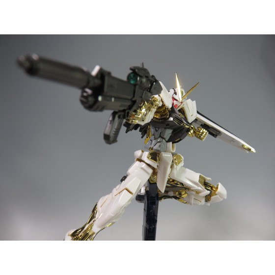 Mô hình Gundam Bandai MG Gundam Astray Gold Frame [Special Coating] [GDB]