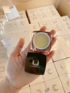 Kem tri mụn Vick White Beck