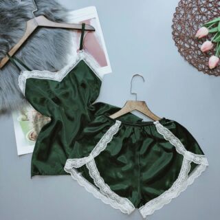 Bộ phi bóng mặc nhà viền ren