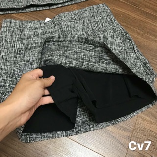 Chân váy dạ mỏng MNG VNXK