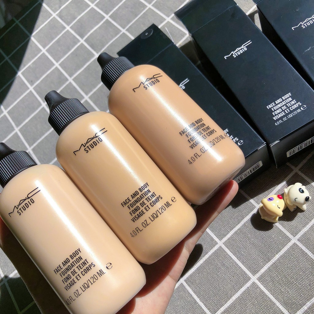 Kem nền MAC Face And Body Foundation 120ml - A4DC | BigBuy360 - bigbuy360.vn
