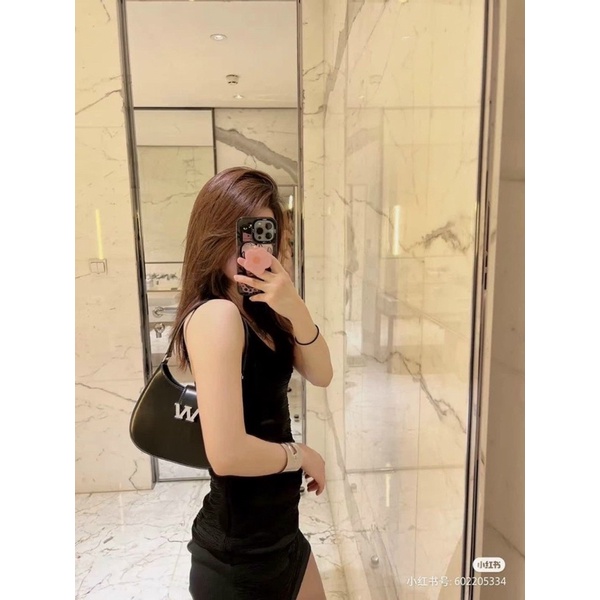 Túi chữ W mẫu mới nhất fullbox đủ size