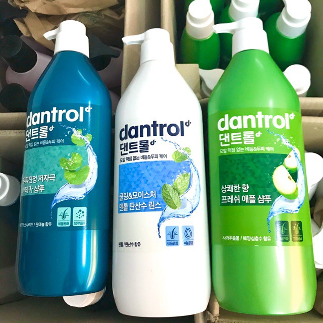 Dầu gội ngừa gầu kiểm soát dầu Dantrol Shampoo Hàn Quốc 820ml