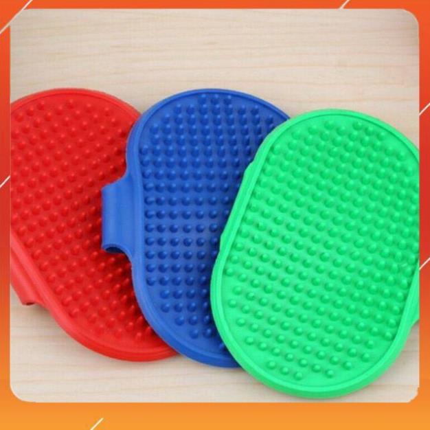 Bàn chà tắm cho chó mèo, bàn chà massage chải lông thú cưng khi tắm