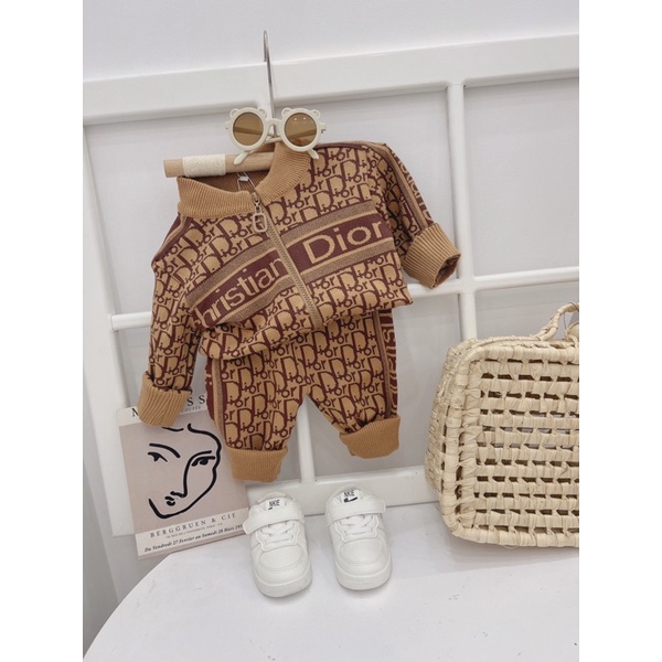 Bộ len kéo khoá cao cấp cho bé 8-20kg