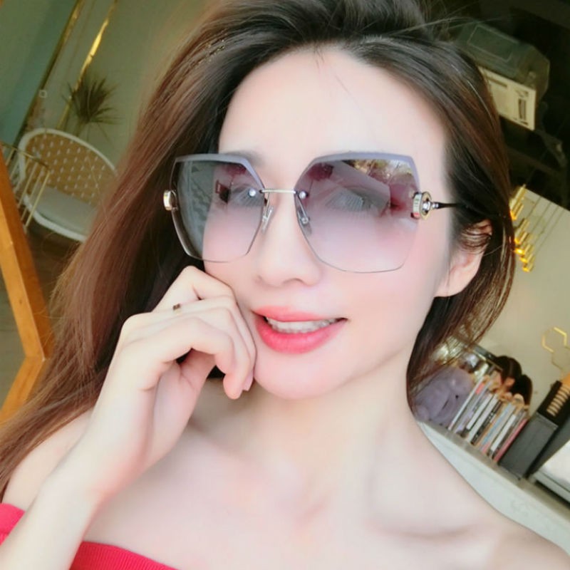 Mắt kính nữ thời trang mới 2023 - Kính dâm đi biển gọng kim loại màu nâu, tím, trắng_MS01