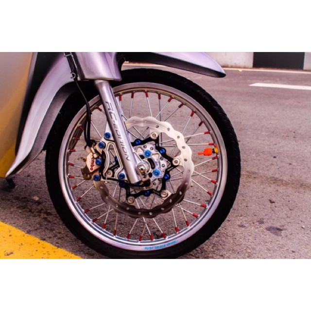 Pát gắn mắt đọc koso