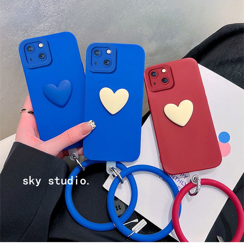 Ốp lưng iphone gắn tim bvc kèm vòng móc tay 7plus x xsmax 11 11promax 12 12pro 12promax 13 13pro 13proma DT13