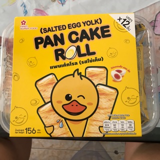 Pan cake roll vị trứng muối thái