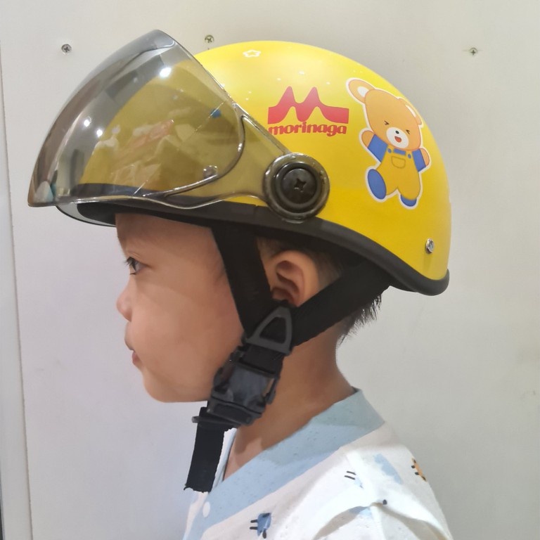 Mũ Bảo Hiểm Cho Bé Có Kính Chắn Bụi - Nón Bảo Hiểm Trẻ Em Chính Hãng Giá Cực Tốt - Siêu Nhẹ An Toàn Cho Trẻ Nhỏ