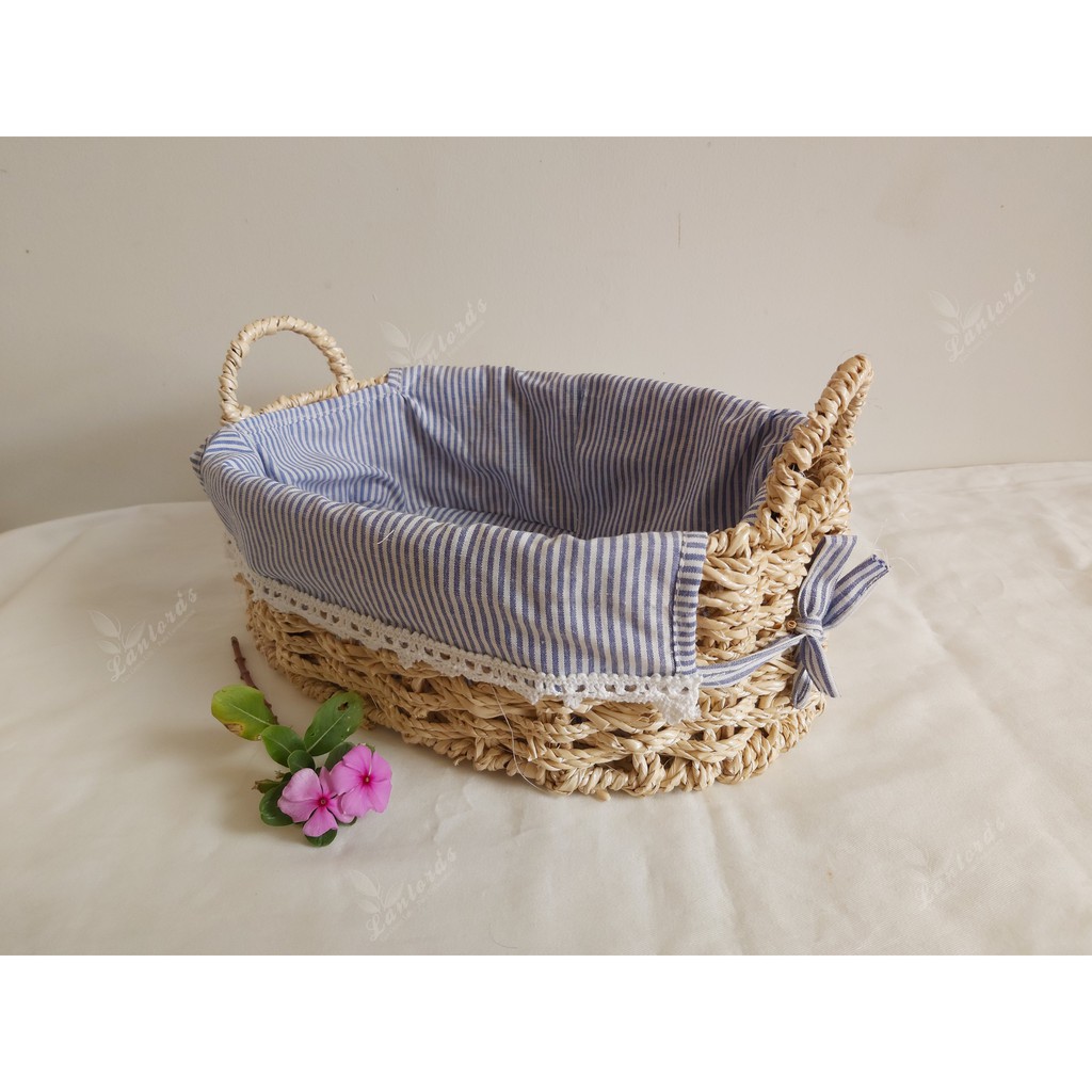Khay cói oval có quai kèm vải lót cotton, giỏ đan từ sợi buông hàng VN, hình thật shop chụp
