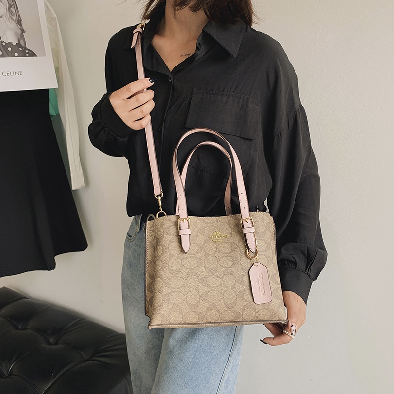 Túi Đeo Chéo Da Cừu Mềm mini COACH 3880