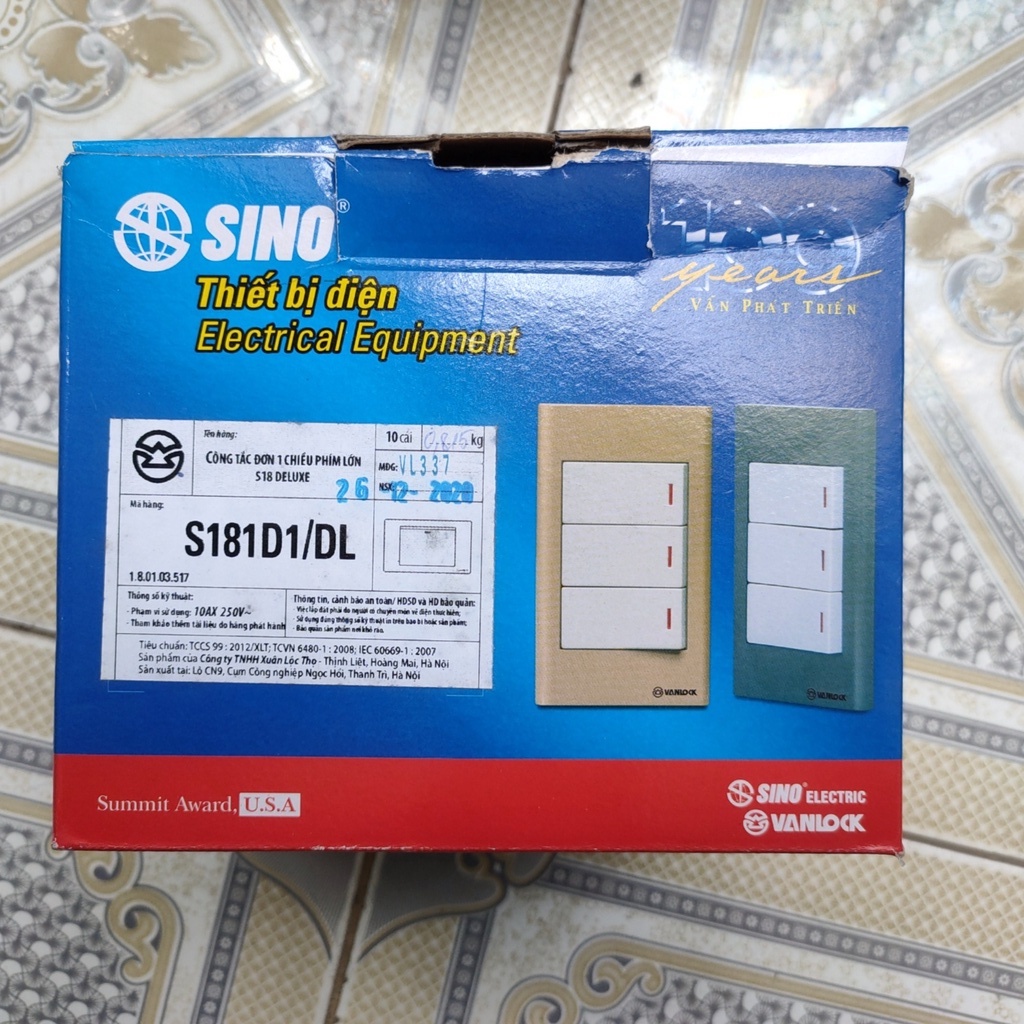 Công tắc đơn 1 chiều phím lớn 10A S181D1  SINO Sê-ri S18 Mega