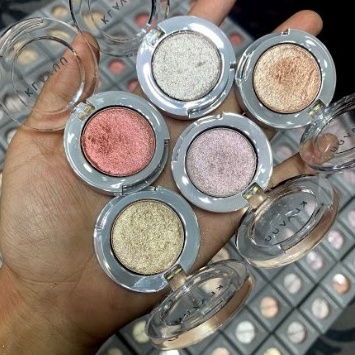 Nhũ mắt Kalavuu Urban Pearlsation Sparkle Eyeshadow