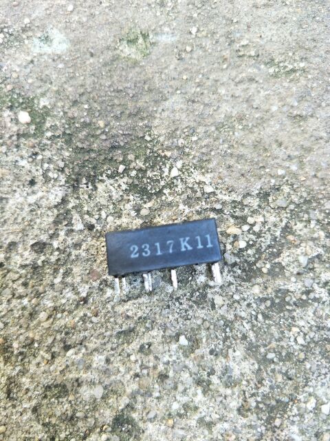 Relay omron 12V 8chân