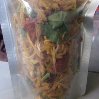 100g khô gà xé cay lá chanh