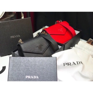 Túi prada