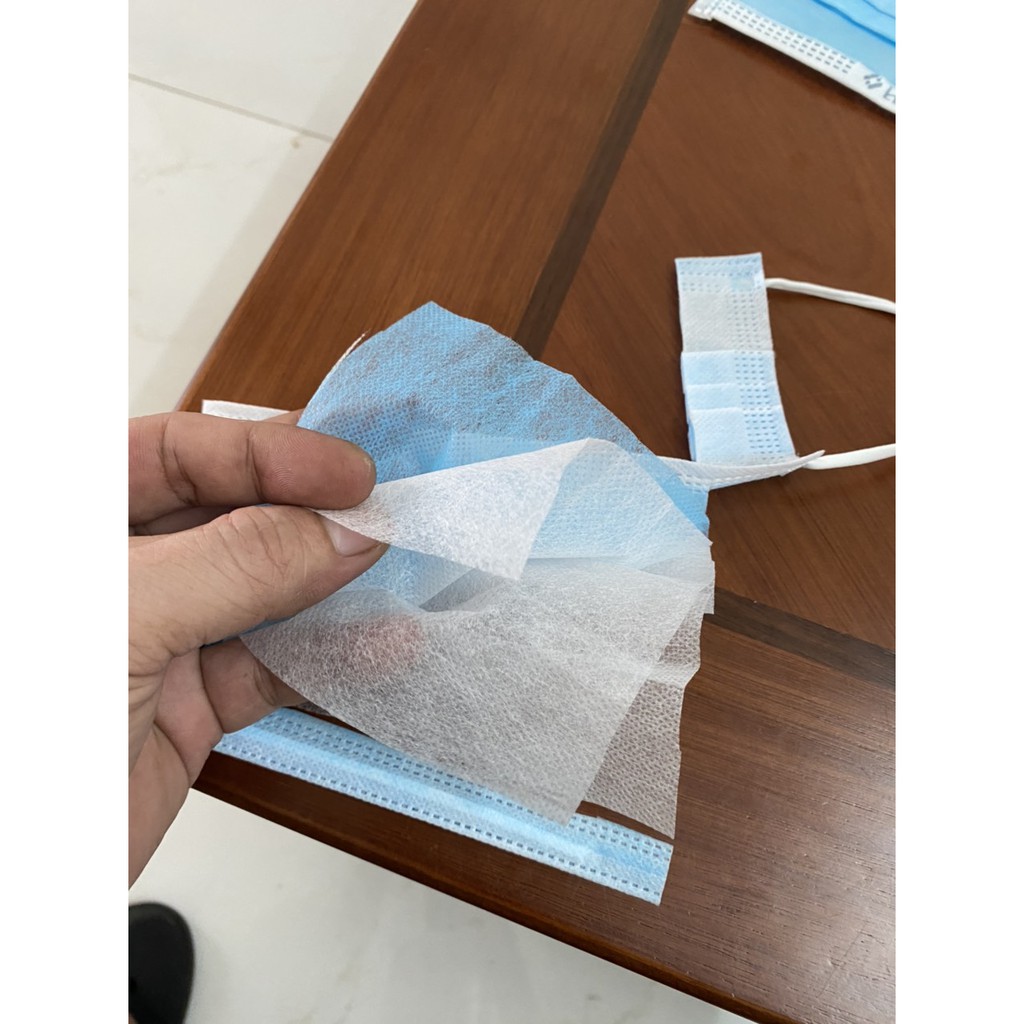 Khẩu Trang Y Tế Trí Đức Cao Cấp Loại 4 Lớp - hộp 50 cái chuẩn công ty