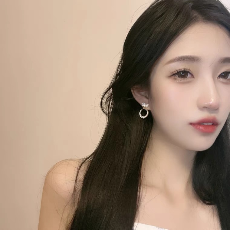 Đôi Bông Tai Mạ Bạc 925 Hình Nơ Đính Đá Thời Trang Cho Nữ