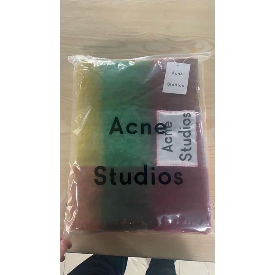 Khăn dạ Acne Studio giá sỉ