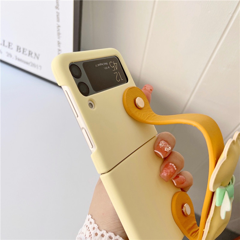 Macaron Color Giraffe Wrist Band Casing Samsung Galaxy Z Flip 4 Z Flip 3 5G Z Flip 3 Zflip3 Z Flip4 Shockproof Protective Samsung Z Flip4 Z Flip3 Phone Case