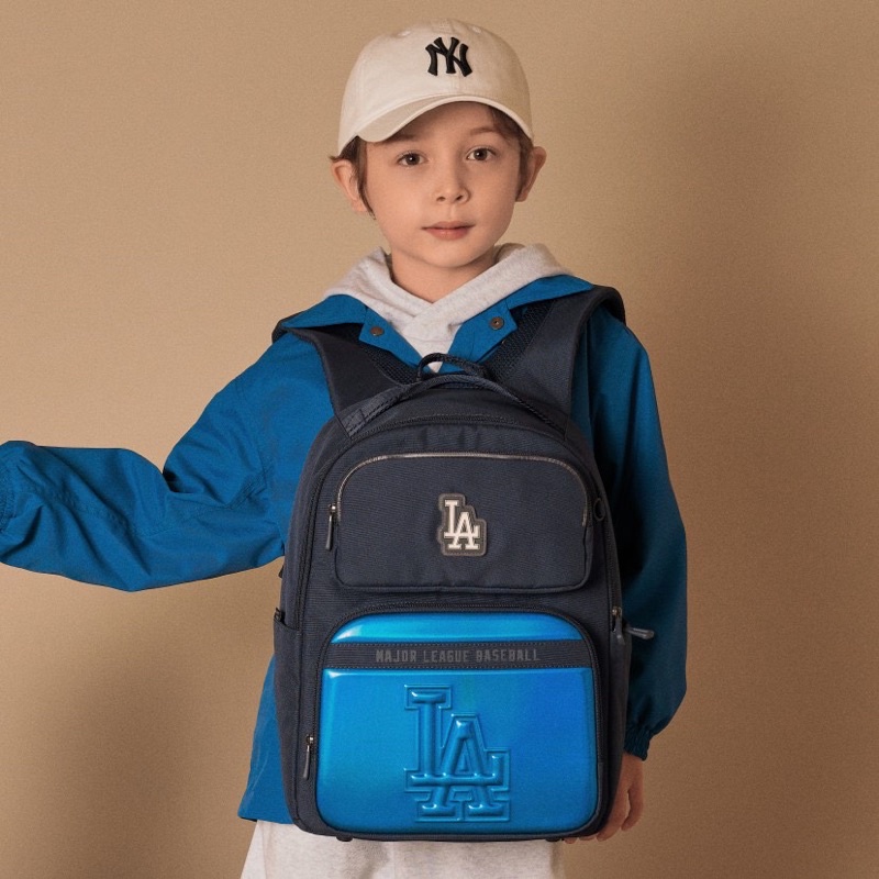 Balo MLB phối xanh cho bé trai