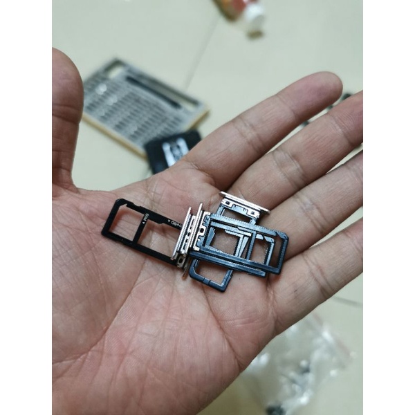 Khay SIM Sharp Aquos R, R3, Sense 4, Sense 5, Sense 4 Basic