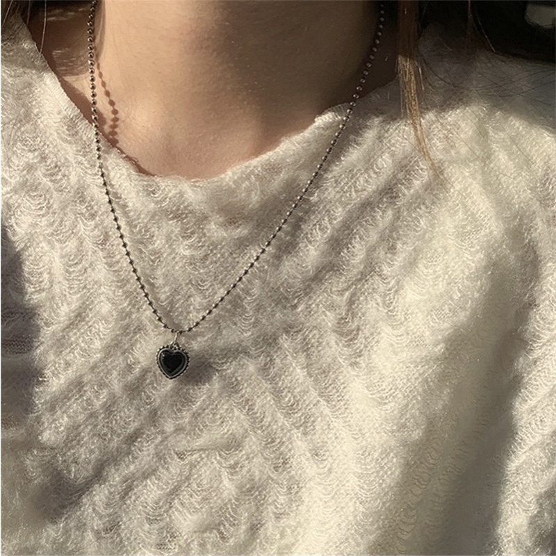 Vòng cổ mặt trái tim bằng kim loại thời trang