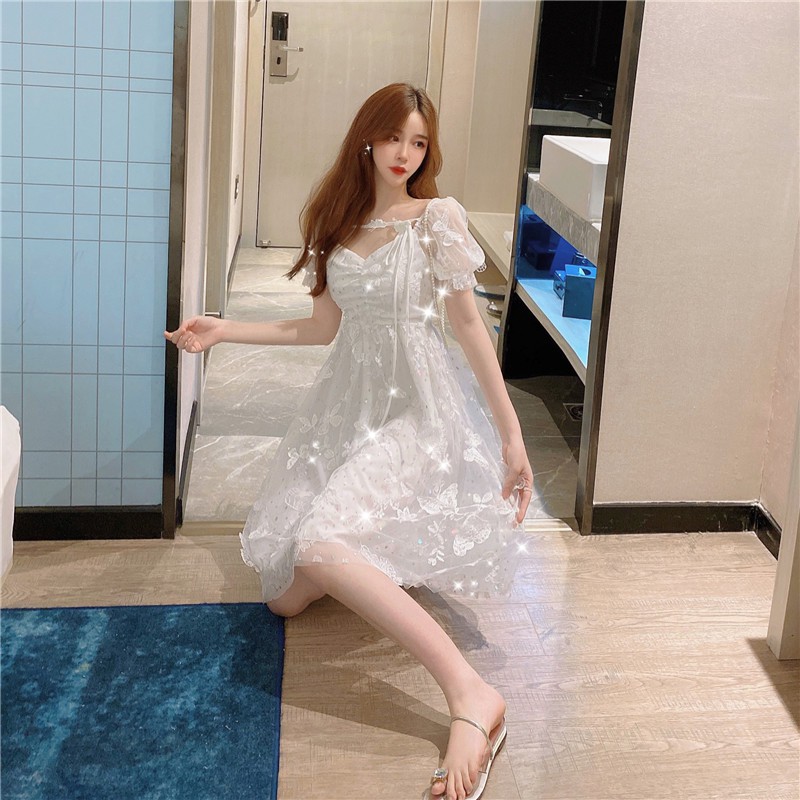 🌸Hàng Quảng Châu🌸Váy Công Chúa Thêu Bướm Tay Ren Nhẹ Nhàng Nữ Tính🌸 Váy Thiết Kế