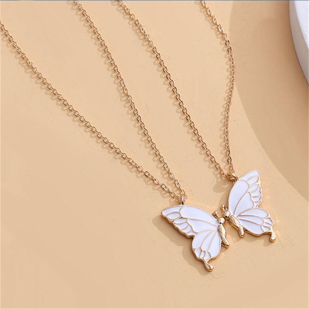 Set 2 Dây Chuyền Tình Bạn Mặt Ghép Hình Trái Tim Tình Bạn Khoảng Cách Dài Kiểu Dáng Mới Cho Nữ