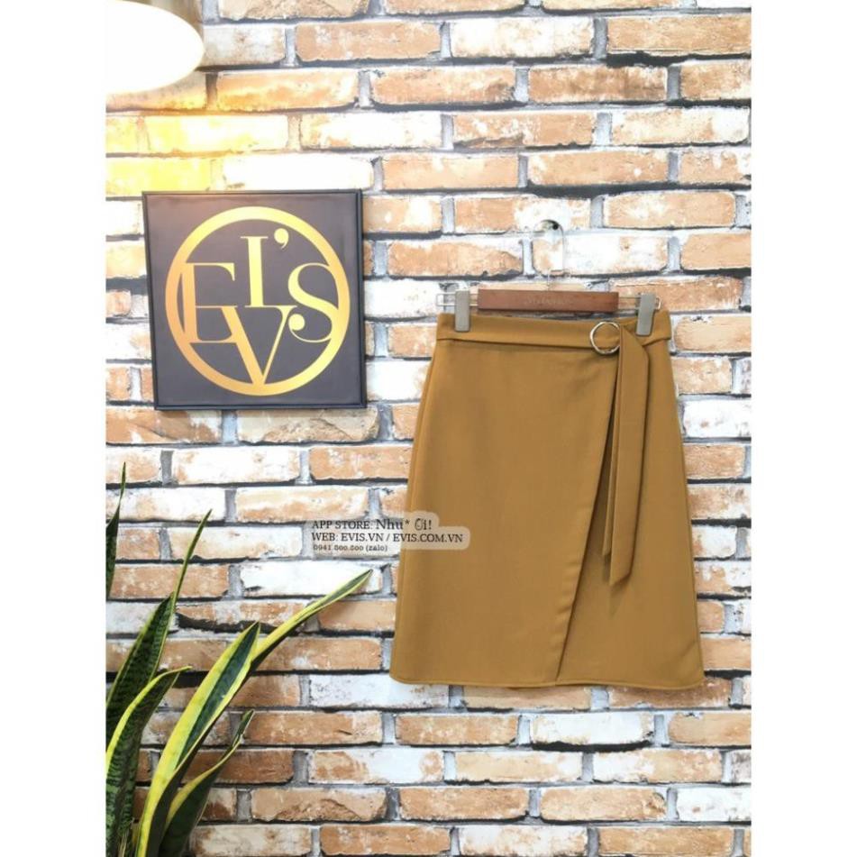 Đồ Công Sở - Chân váy công sở đắp xéo 1 bên thiết kế dây nịt vải móc khoen tròn