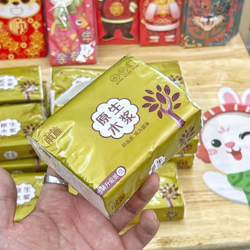 combo 8 gói khăn giấy khô mini nội địa- khăn giấy du lịch rất dày, dai, không lem bột giấy tại nguyễn gia group: