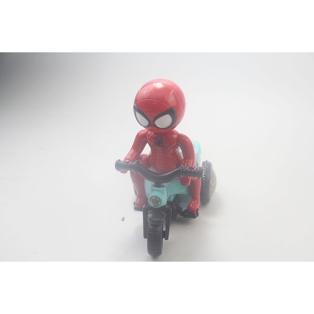 Siêu nhân người nhện đi xe đáng yêu cho bé