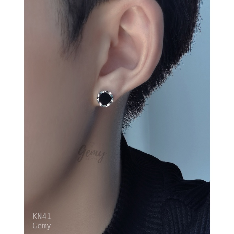 Bông tai, Khuyên tai nam bạc Black Shark mặt đá đen khắc viền tinh xảo, cá tính, unisex KN41(1 chiếc)| GEMY SILVER