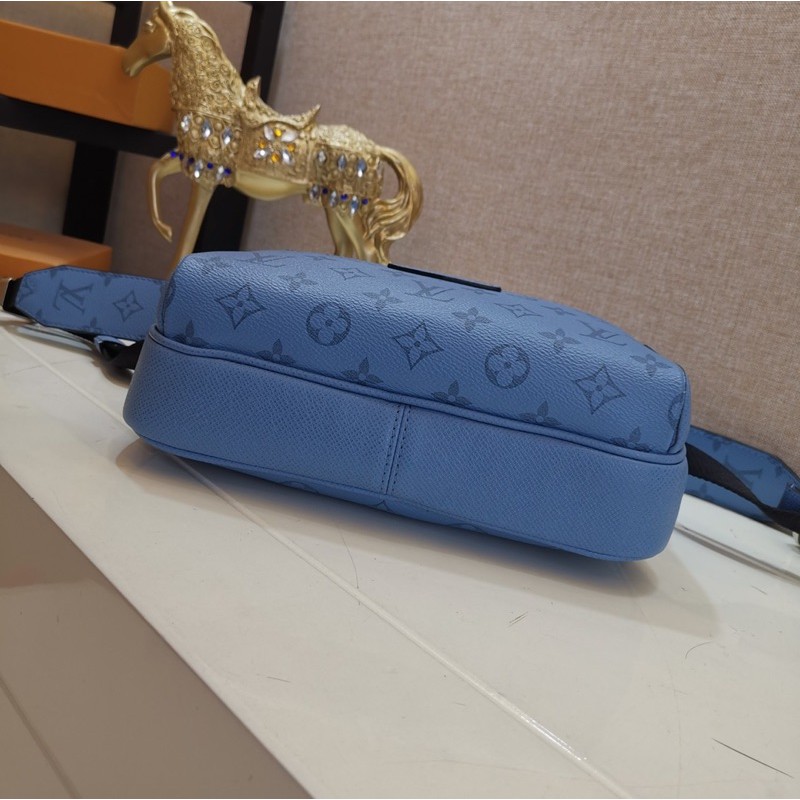 Túi đeo chéo nam Louis Vuitton LV out door da thật cao cấp hàng 1-1 vip màu xanh nam tính