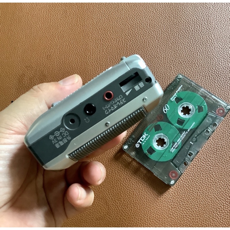 Máy cassette Panasonic RQ-L470