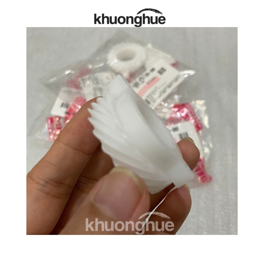 Bánh răng nhựa km đồng hồ SIRIUS, JUPITER thắng đùm chính hãng Yamaha