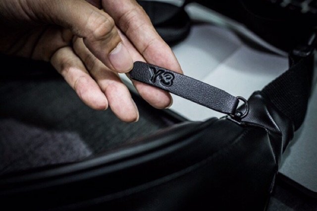 Túi bao tử Y-3 chống nước cực chất | BigBuy360 - bigbuy360.vn