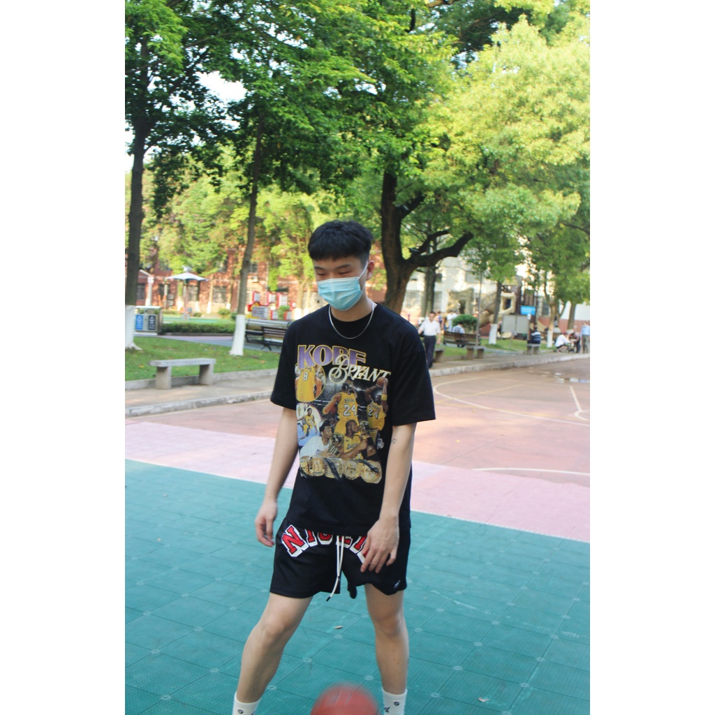 Áo Thun Vintage Kobe Bryant Tay Lỡ Unisex - Đen/Trắng Cổ Tròn | Blackwork