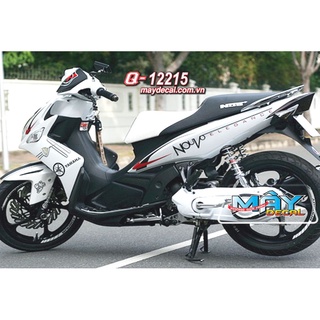 tem rời nouvo 4 đen xe trắng