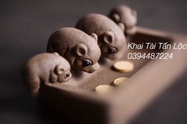 ĐÀN HEO ĂN CÁM TRONG MÁNG gốm tử sa