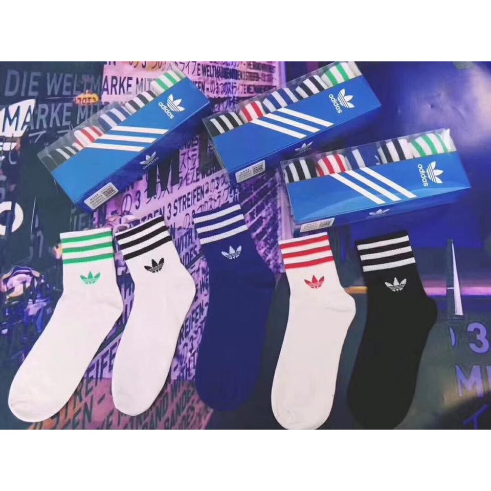 Hộp vớ ba lá cổ trung streetwear - Sẵn hàng