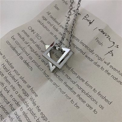 Dây Chuyền Doe68 Tam Giác Đôi Merin Accessories Màu Bạc- Vòng Cổ Đơn Giản Phong Cách Thép Titan Không GỈ - Doe68 Chain