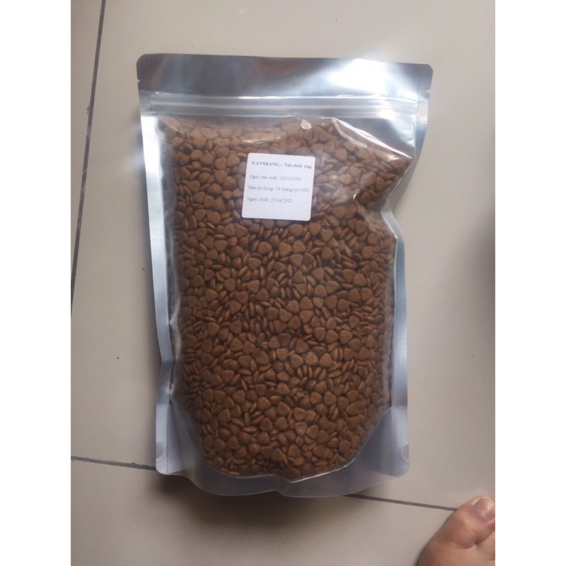 Thức ăn mèo Catsranger túi chiết 1 kg date mới Hàn Quốc