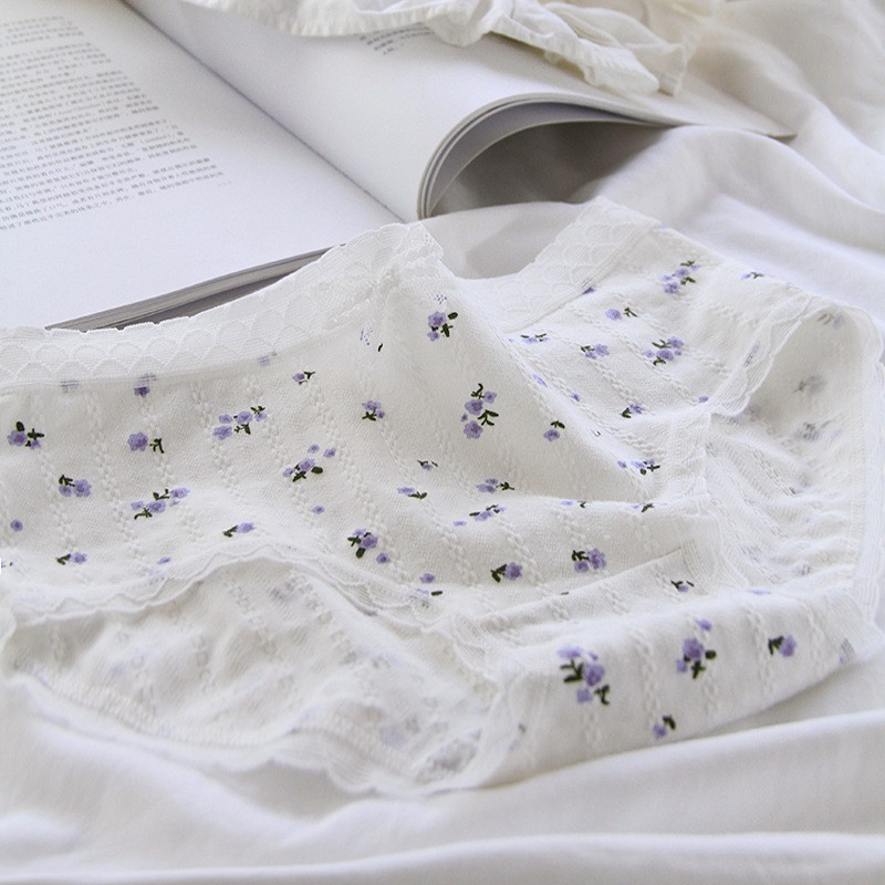 Quần Lót Cotton Co Dãn 4D Chiều Hoa Diên Vĩ A000