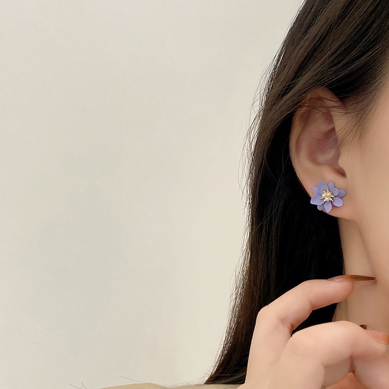 Bông Tai Mạ Bạc 925 Hình Hoa Đính Ngọc Trai Màu Tím Dễ Thương Cao Cấp Phong Cách Hàn